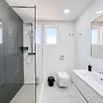 Urban Retreat With Easy Access #1892