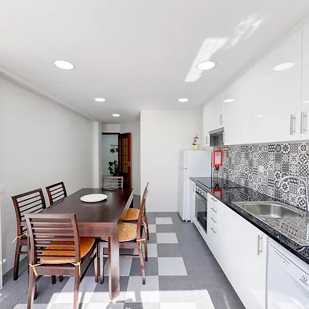 Apartament Urban Retreat With Easy Access #1892
